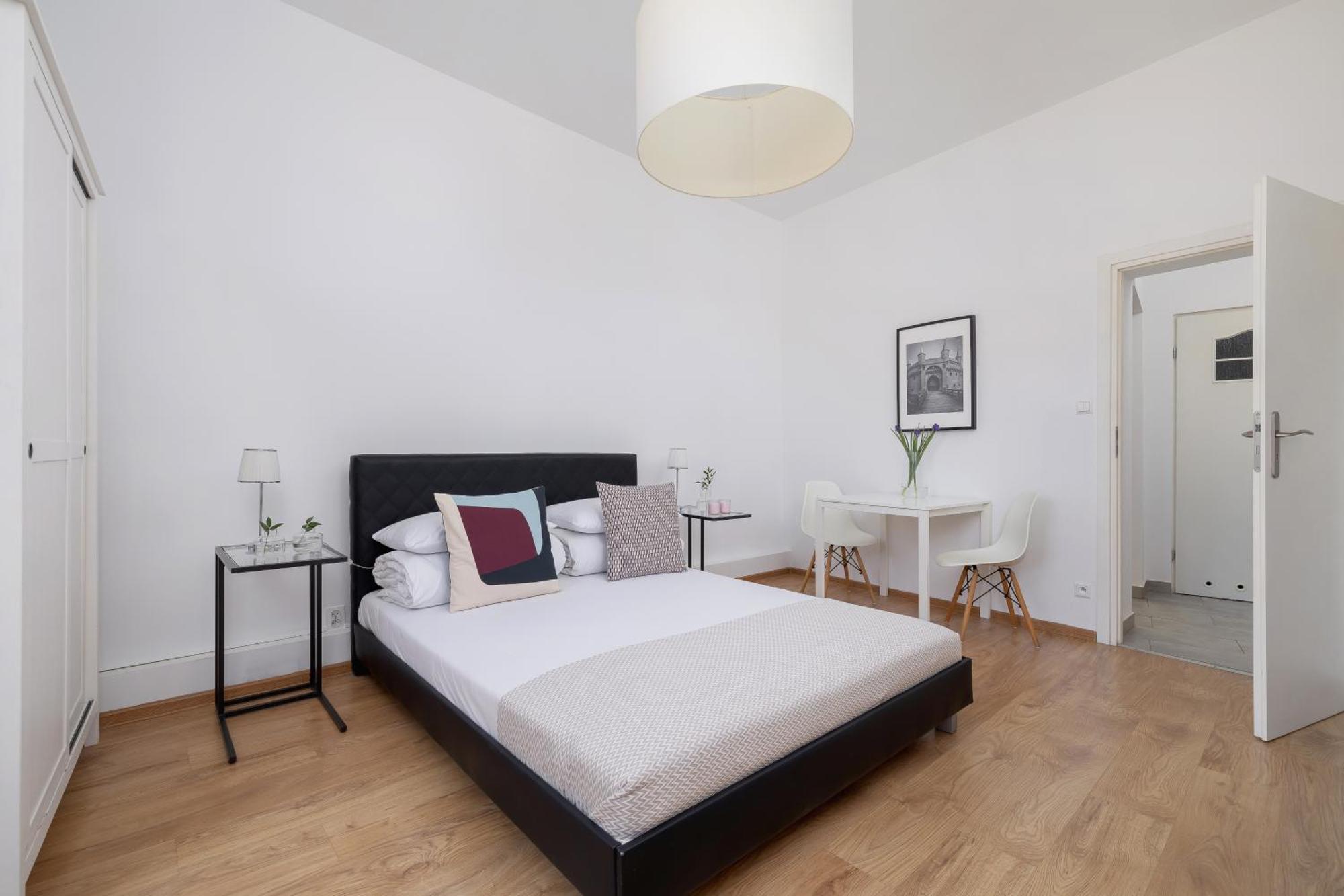 קרקוב 1-Bedroom Apartment - Dluga 65 Street מראה חיצוני תמונה