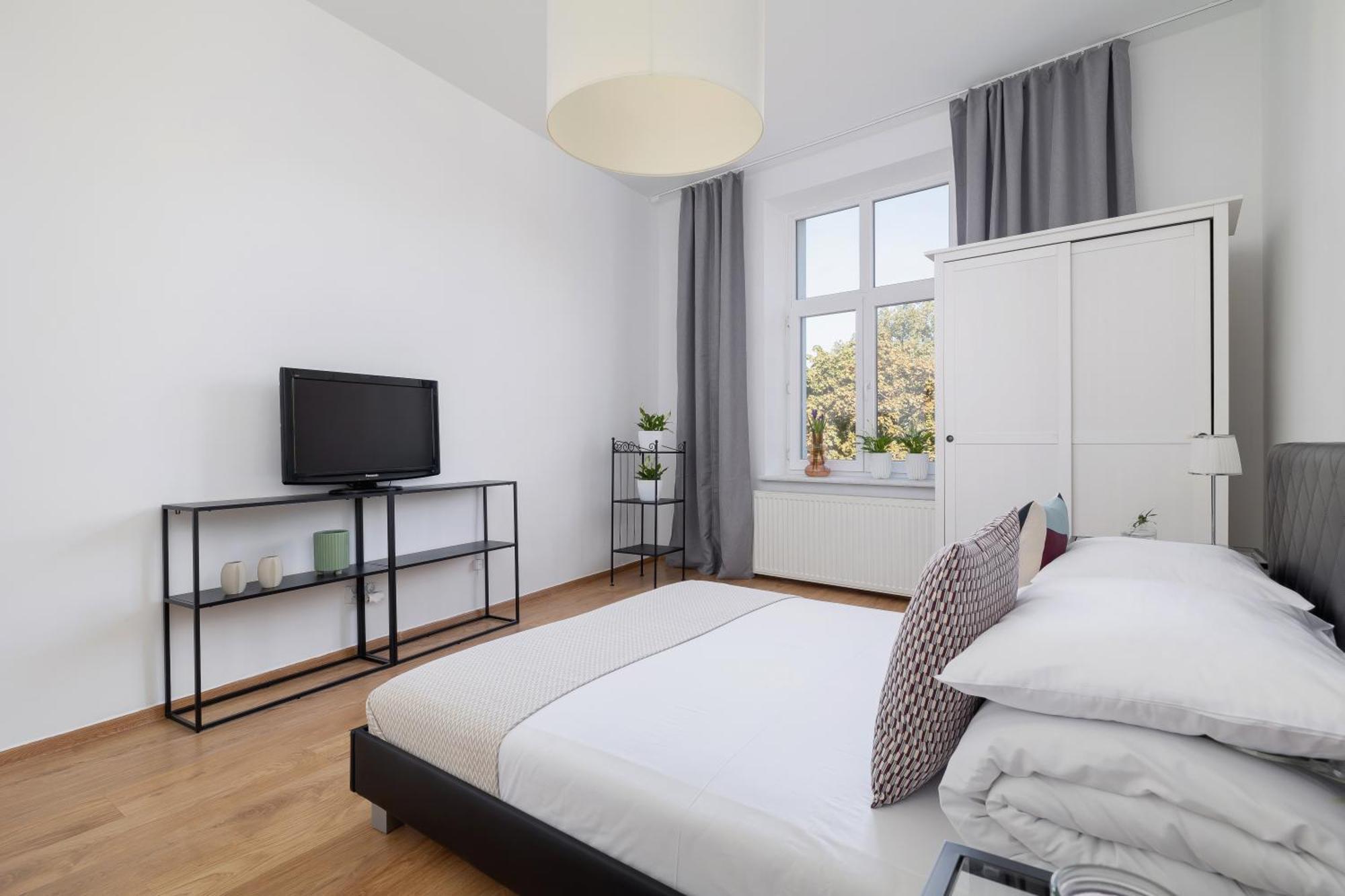 קרקוב 1-Bedroom Apartment - Dluga 65 Street מראה חיצוני תמונה